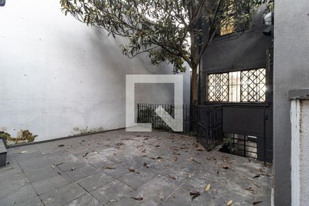 Quintal de casa para alugar com 3 quartos, 240m² em Aclimação, São Paulo
