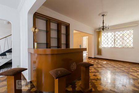 Sala de Estar de casa para alugar com 3 quartos, 240m² em Aclimação, São Paulo