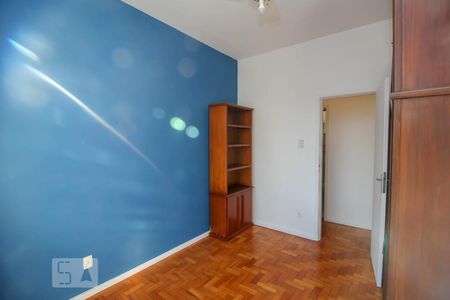 Quarto 1 de apartamento para alugar com 2 quartos, 69m² em Botafogo, Rio de Janeiro