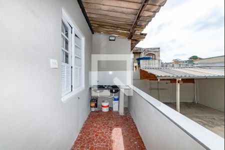 Casa à venda com 220m², 4 quartos e 1 vagaÁrea de Serviço