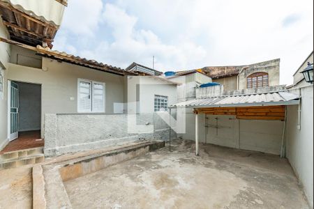 Casa à venda com 220m², 4 quartos e 1 vagaQuintal