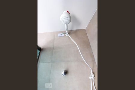 Banheiro de apartamento para alugar com 1 quarto, 45m² em Bela Vista, São Paulo