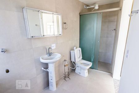Banheiro de apartamento para alugar com 1 quarto, 45m² em Bela Vista, São Paulo