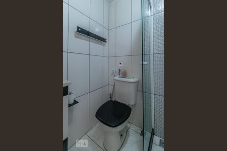 Casa para alugar com 92m², 3 quartos e 2 vagas Casa para alugar com 92m², 3 quartos e 2 vagasBanheiro Social 2