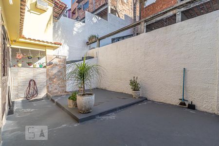 Casa para alugar com 92m², 3 quartos e 2 vagas Casa para alugar com 92m², 3 quartos e 2 vagasQuintal
