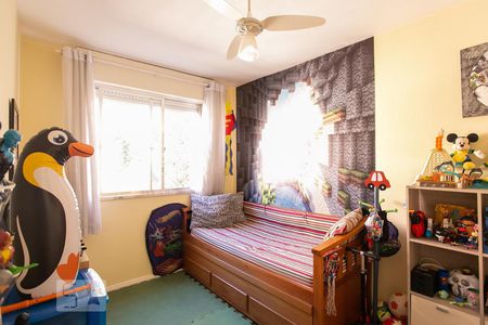 Quarto 1 de apartamento para alugar com 2 quartos, 52m² em Camaquã, Porto Alegre