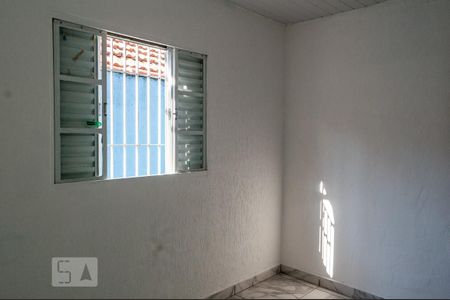 Quarto de casa à venda com 1 quarto, 80m² em Vila Carmem, São Paulo