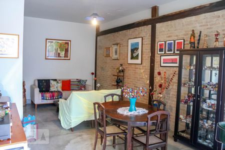 Sala de casa à venda com 5 quartos, 260m² em Prado, Belo Horizonte