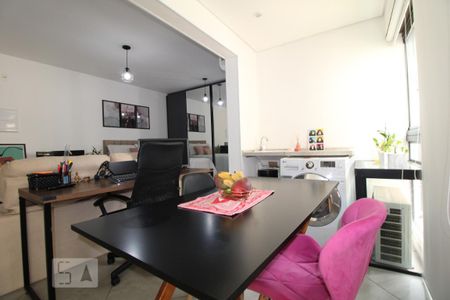 Varanda de kitnet/studio para alugar com 1 quarto, 35m² em Campo Belo, São Paulo