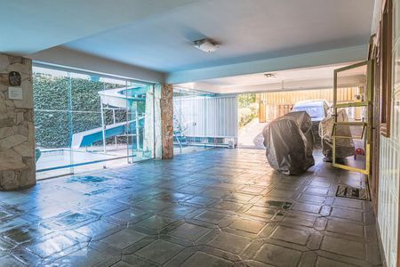 Casa à venda com 500m², 5 quartos e 5 vagasGaragem