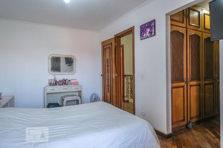 Casa à venda com 500m², 5 quartos e 5 vagasSuíte 3