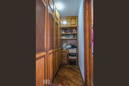 Casa à venda com 500m², 5 quartos e 5 vagasCloset da suíte 3