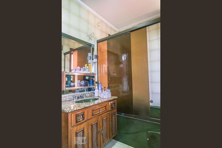 Casa à venda com 500m², 5 quartos e 5 vagasBanheiro da Suíte 3