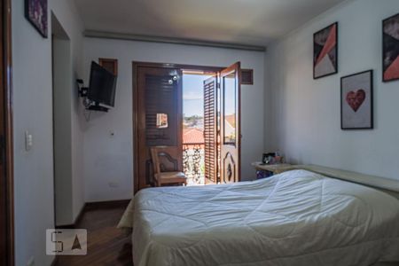 Casa à venda com 500m², 5 quartos e 5 vagasSuíte 3