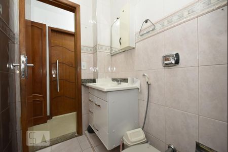 Banheiro Social de apartamento à venda com 3 quartos, 95m² em Copacabana, Rio de Janeiro
