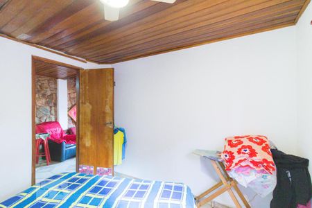 Casa à venda com 750m², 5 quartos e 3 vagas Casa à venda com 750m², 5 quartos e 3 vagasQuarto 4 (2º andar)