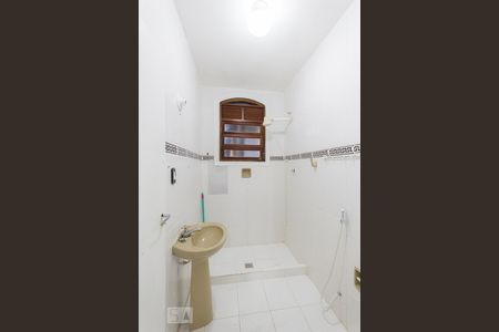 Banheiro Social (1º andar) de casa à venda com 5 quartos, 750m² em Pechincha, Rio de Janeiro