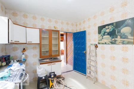 Casa à venda com 750m², 5 quartos e 3 vagas Casa à venda com 750m², 5 quartos e 3 vagasCozinha 1 (1º andar)