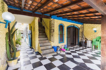 Quintal - Entrada (1º andar) de casa à venda com 5 quartos, 750m² em Pechincha, Rio de Janeiro