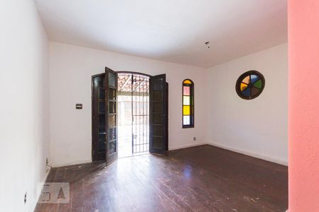 Sala 1 (1º andar) de casa à venda com 5 quartos, 750m² em Pechincha, Rio de Janeiro