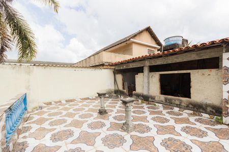 Casa à venda com 750m², 5 quartos e 3 vagas Casa à venda com 750m², 5 quartos e 3 vagasTerraço (2º andar)