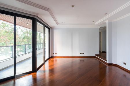 Sala de apartamento para alugar com 4 quartos, 175m² em Indianópolis, São Paulo