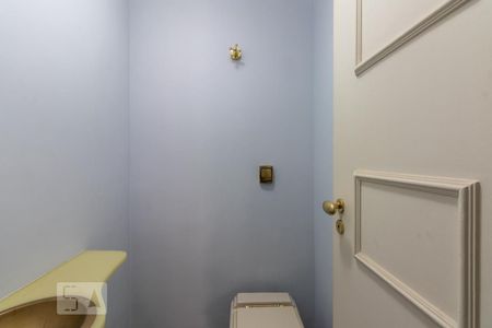 Lavabo de apartamento para alugar com 4 quartos, 175m² em Indianópolis, São Paulo