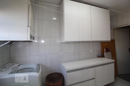 Casa à venda com 282m², 3 quartos e 3 vagasÁrea serviço