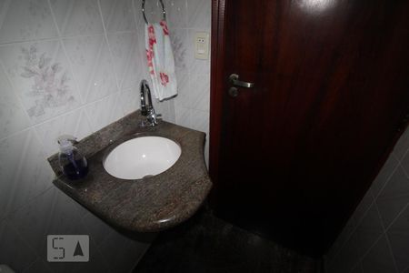 Banheiro 4 lavabo de casa à venda com 3 quartos, 282m² em Santa Maria, São Caetano do Sul