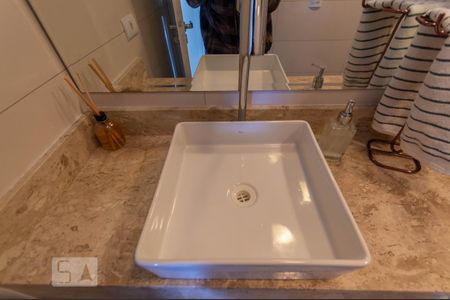 Apartamento à venda com 52m², 2 quartos e 1 vaga Apartamento à venda com 52m², 2 quartos e 1 vagaBanheiro Corredor