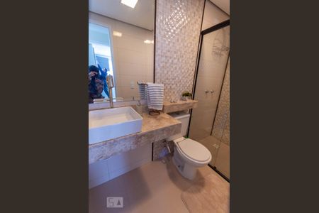 Apartamento à venda com 52m², 2 quartos e 1 vaga Apartamento à venda com 52m², 2 quartos e 1 vagaBanheiro Corredor