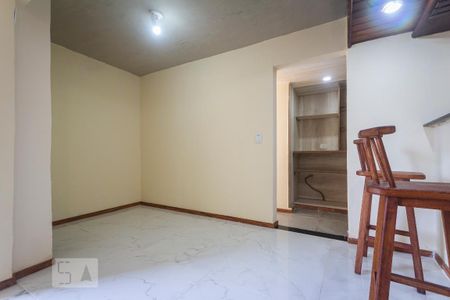 Apartamento à venda com 80m², 2 quartos e 1 vaga Apartamento à venda com 80m², 2 quartos e 1 vagaSala