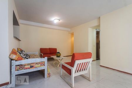 Apartamento à venda com 80m², 2 quartos e 1 vaga Apartamento à venda com 80m², 2 quartos e 1 vagaSala