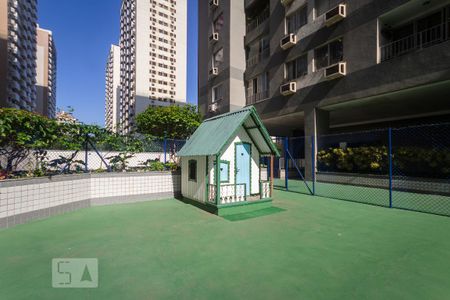 Apartamento à venda com 80m², 2 quartos e 1 vaga Apartamento à venda com 80m², 2 quartos e 1 vagaÁrea Comum - Playground