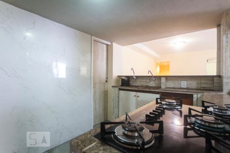 Apartamento à venda com 80m², 2 quartos e 1 vaga Apartamento à venda com 80m², 2 quartos e 1 vagaCozinha