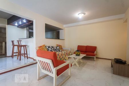 Apartamento à venda com 80m², 2 quartos e 1 vaga Apartamento à venda com 80m², 2 quartos e 1 vagaSala