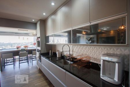 Cozinha de apartamento para alugar com 2 quartos, 108m² em Cidade Monções, São Paulo