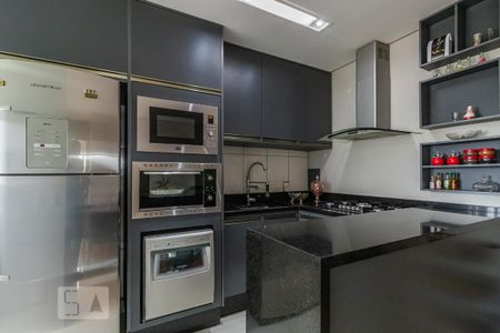 Apartamento para alugar com 64m², 2 quartos e 2 vagas Apartamento para alugar com 64m², 2 quartos e 2 vagasCozinha