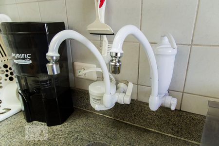 Apartamento à venda com 64m², 2 quartos e 1 vagaCozinha - Torneira