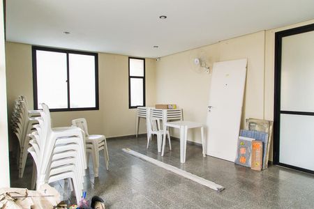 Apartamento à venda com 64m², 2 quartos e 1 vagaÁrea comum - Salão de festas