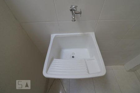 Apartamento à venda com 36m², 1 quarto e sem vagaArea de serviço - tanque