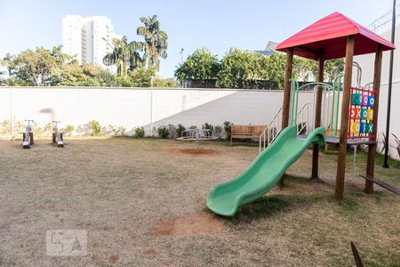 Apartamento à venda com 40m², 2 quartos e sem vagaPlayground