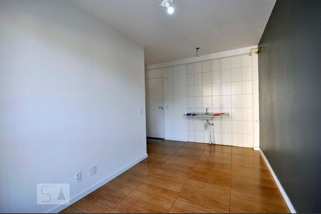 Sala/Cozinha de Apartamento com 2 quartos, 40m² Jardim Éster Yolanda