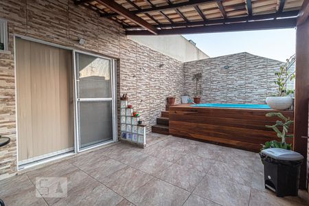 Apartamento à venda com 120m², 4 quartos e 1 vagaPiscina