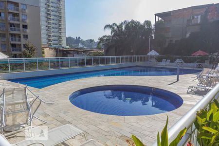 Apartamento à venda com 120m², 4 quartos e 1 vagaÁrea comum - Piscina
