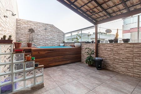 Apartamento à venda com 120m², 4 quartos e 1 vagaPiscina