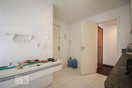 Apartamento à venda com 85m², 2 quartos e 1 vaga Apartamento à venda com 85m², 2 quartos e 1 vagaCozinha