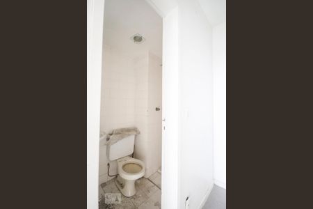 Apartamento à venda com 85m², 2 quartos e 1 vaga Apartamento à venda com 85m², 2 quartos e 1 vagaBanheiro de Serviço