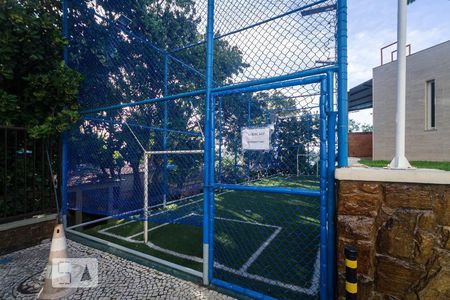 Apartamento à venda com 85m², 2 quartos e 1 vaga Apartamento à venda com 85m², 2 quartos e 1 vagaCampinho