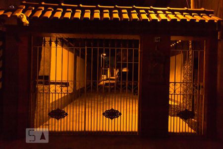 Casa de condomínio para alugar com 80m², 2 quartos e sem vaga Casa de condomínio para alugar com 80m², 2 quartos e sem vagaEntrada